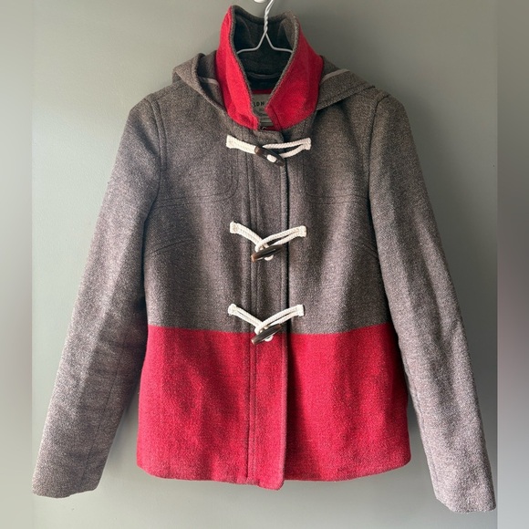 Old Navy, size xsmall, Brown and Red Toggle Coat, wool
Blend, hood, zipper - Picture 2 of 6